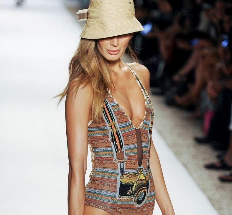 Πώς να ανανεώσετε τη σχέση σας στις διακοπές